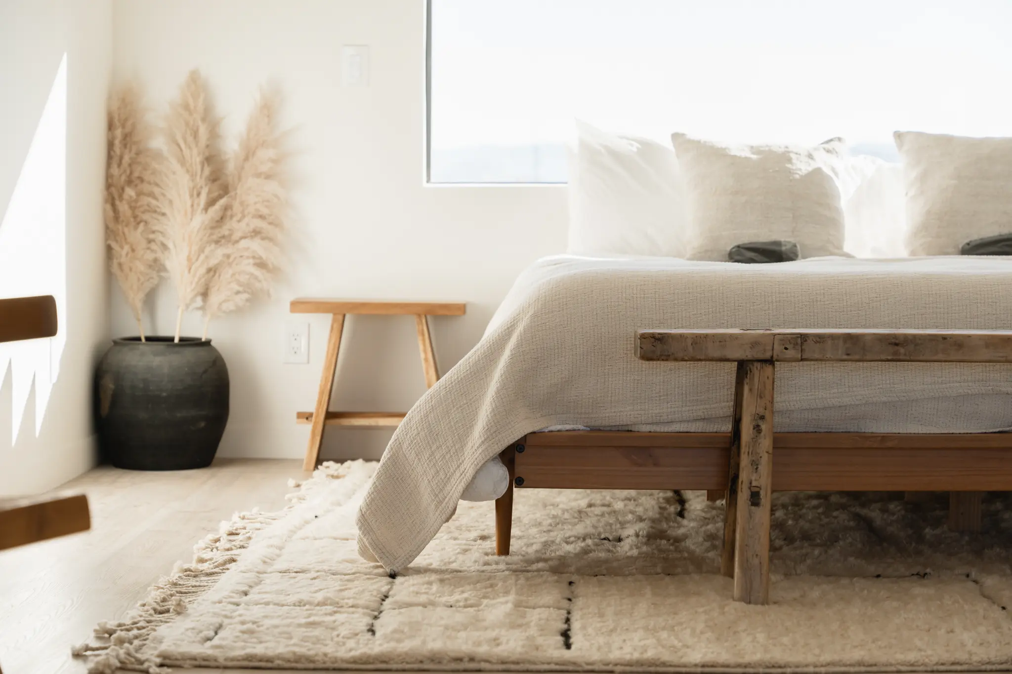 Primary Suite — bedroom detail